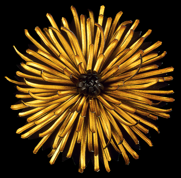 Judith Kinghorn, Large Chrysanthemum Pin Pendant, 2020 (design 2004), gold and oxidized sterling silver, 3x3x.875 inches, collection of the artist