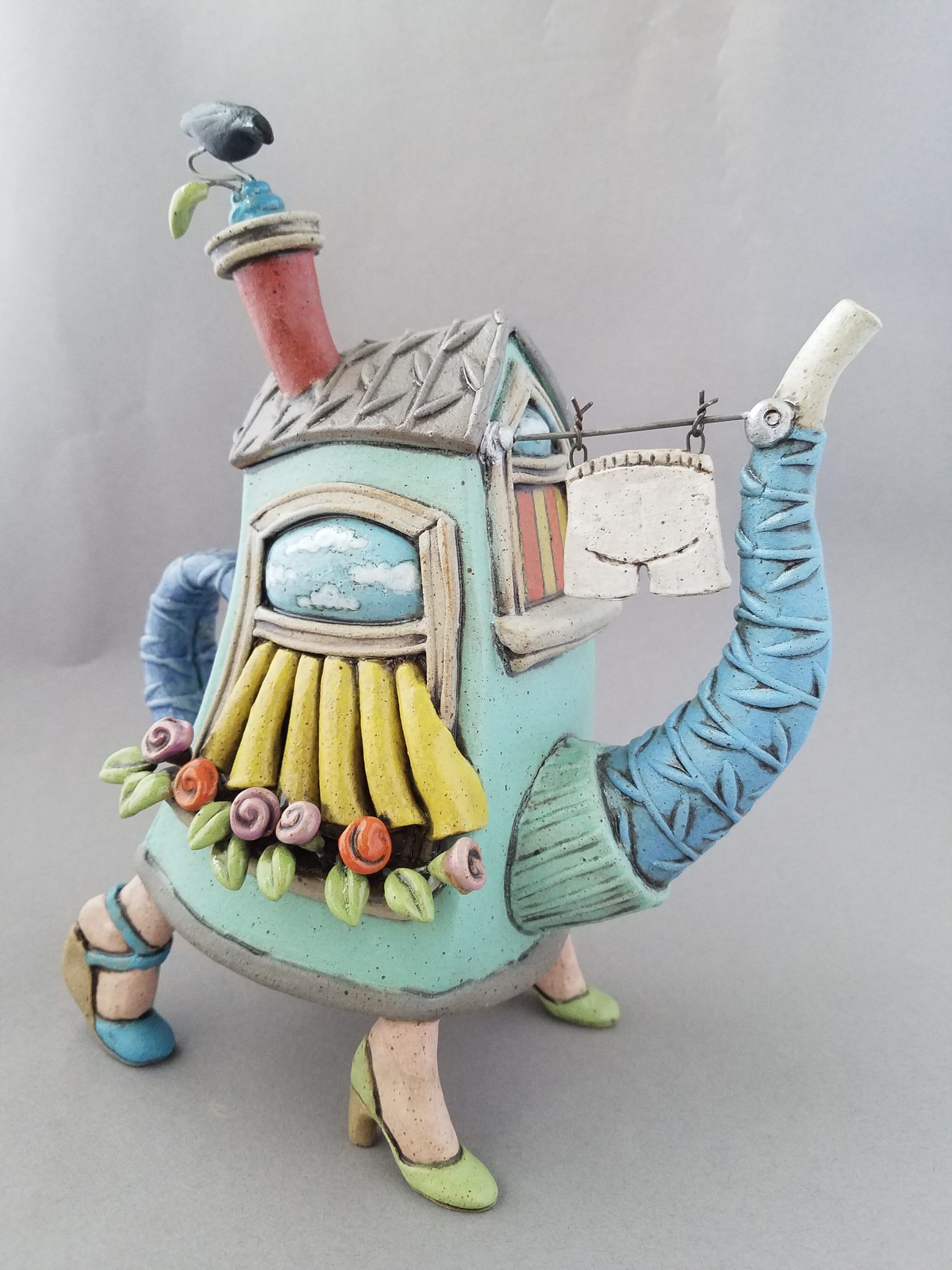 Cory McCrory, A Walk Around the Block, 2019, paper clay stoneware and underglaze, 8x7.5x4 inches, collection of the artist