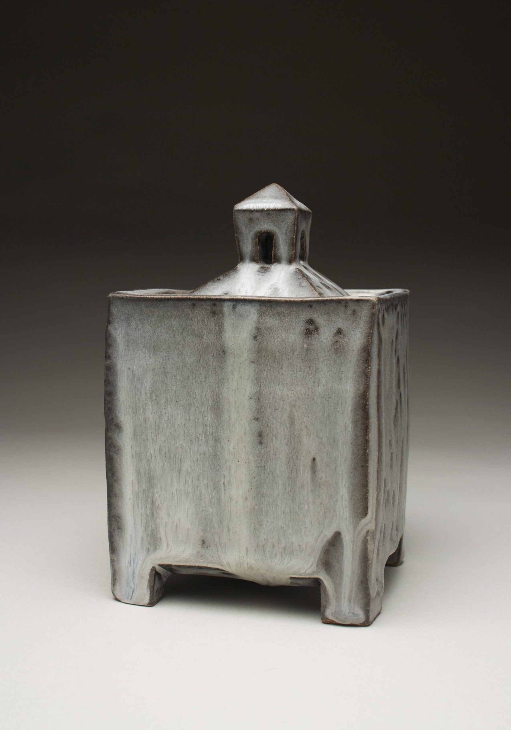 Ernest Miller, Box, 2020, stoneware, slip, and glaze, 6.5x4x4 inches, collection of the artist
